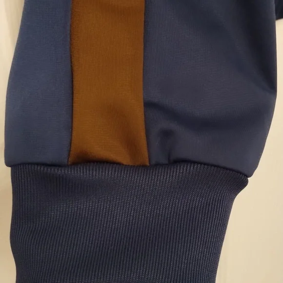 Jacket - Picture 2 of 5